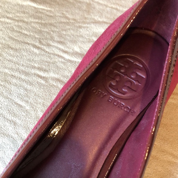 Tory Burch Bordeaux Suede Flats - Picture 5 of 6